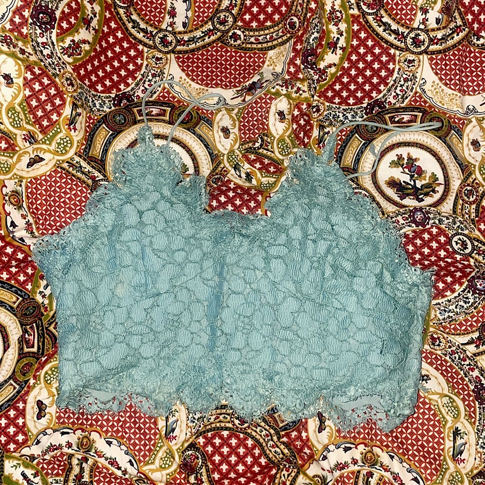 Greenish floral lace crop top from H&M